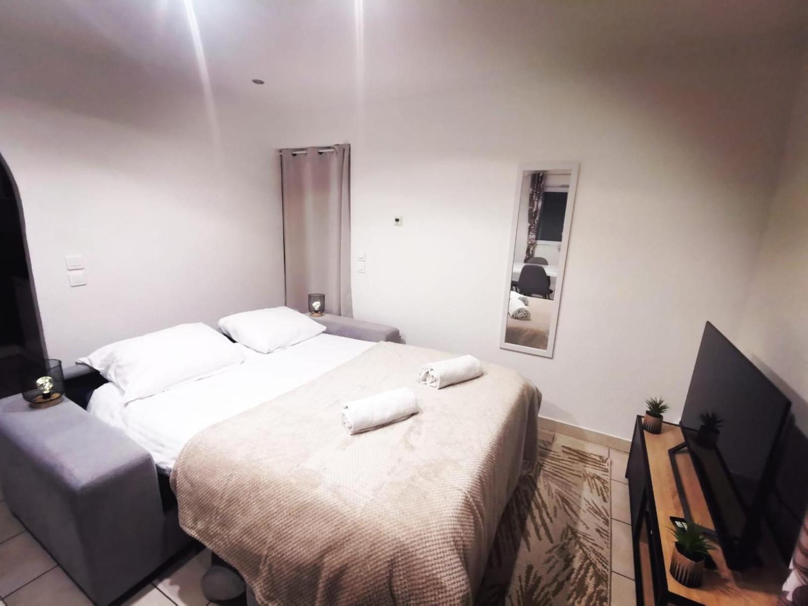 Maison Time Break Jacuzzi - 4 Etoiles โทนง-เลส์-แบงส์ ภายนอก รูปภาพ